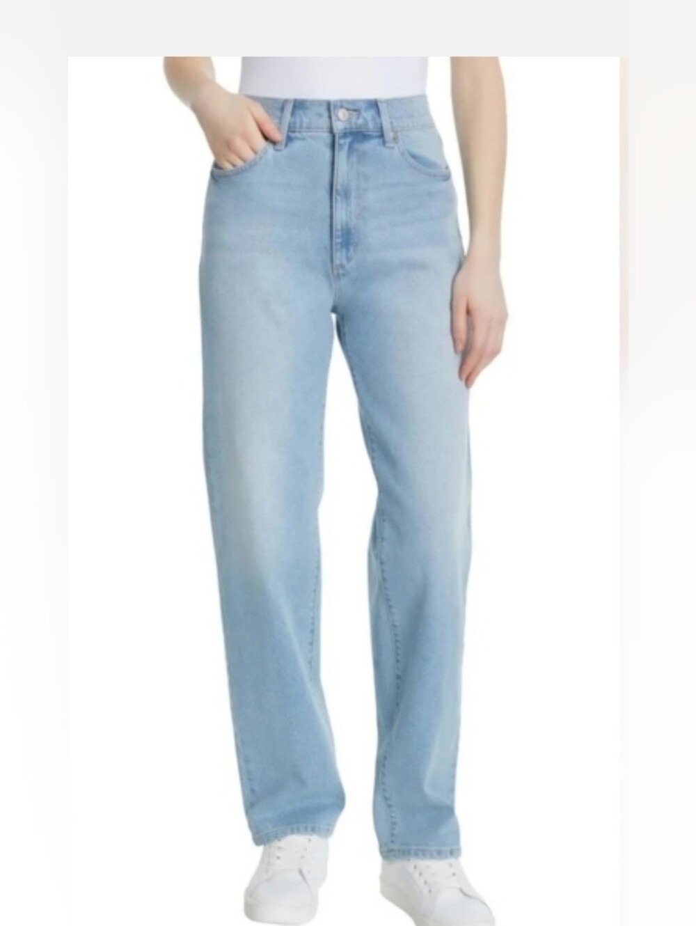 Gloria Vanderbilt Light Wash Relaxed Straight Leg Jeans